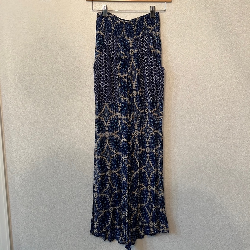 //BAND OF GYPSIES// Flowy Patterned Fun Pants
